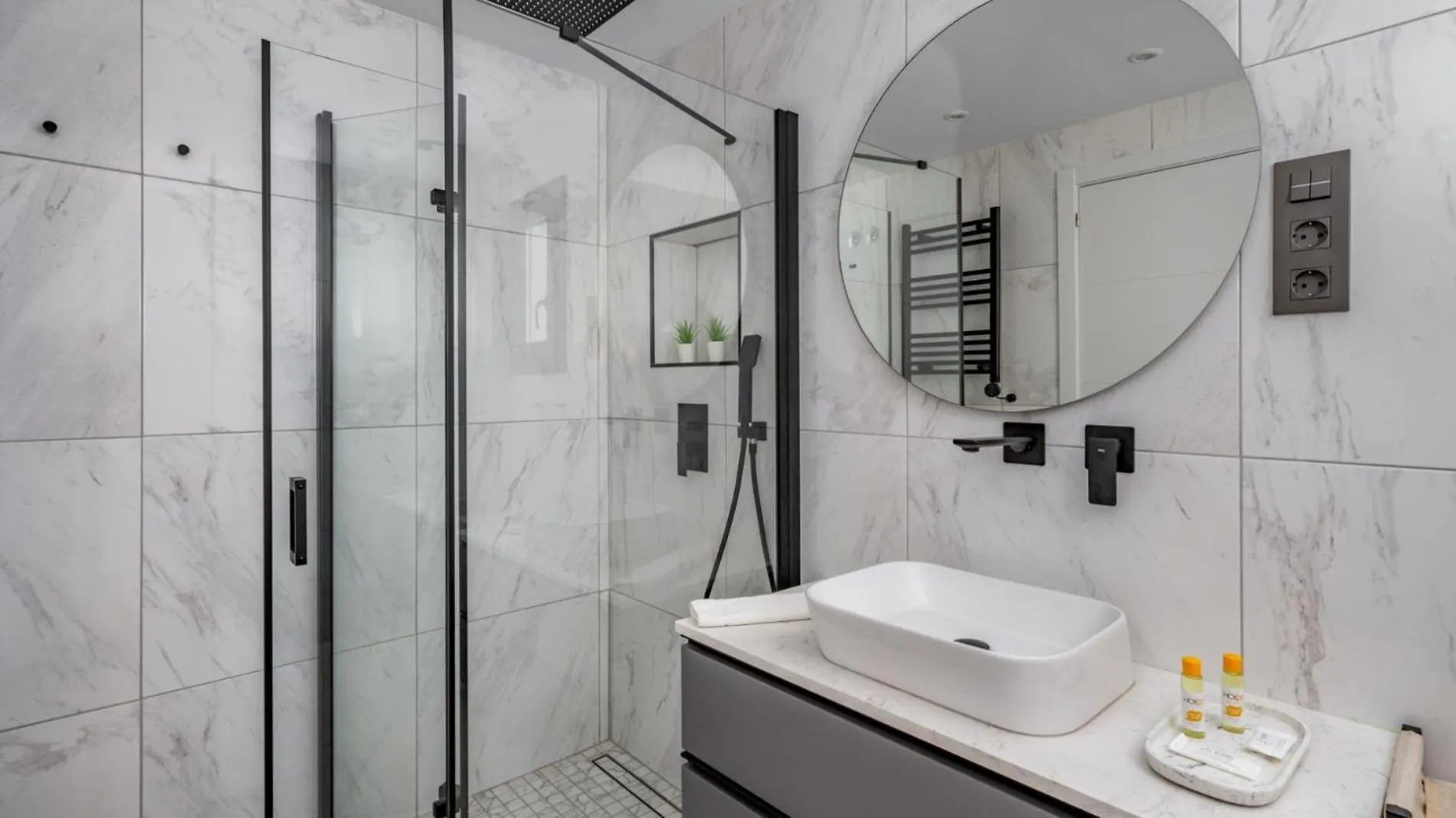Modern Eleganceprivate Pool Villa Fuengirola