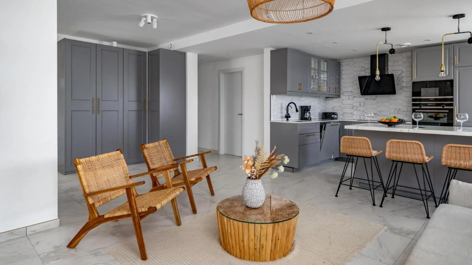 Modern Eleganceprivate Pool Villa Fuengirola
